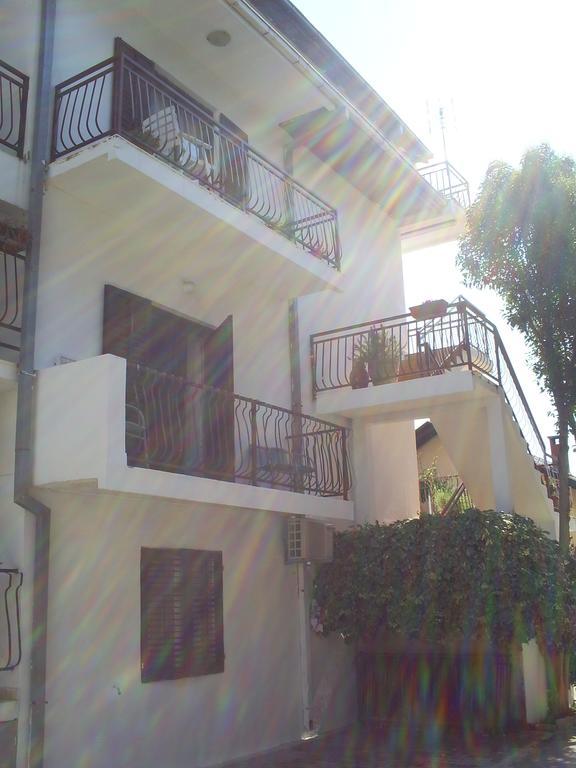 Apartmani Dado Ulcinj Exteriör bild