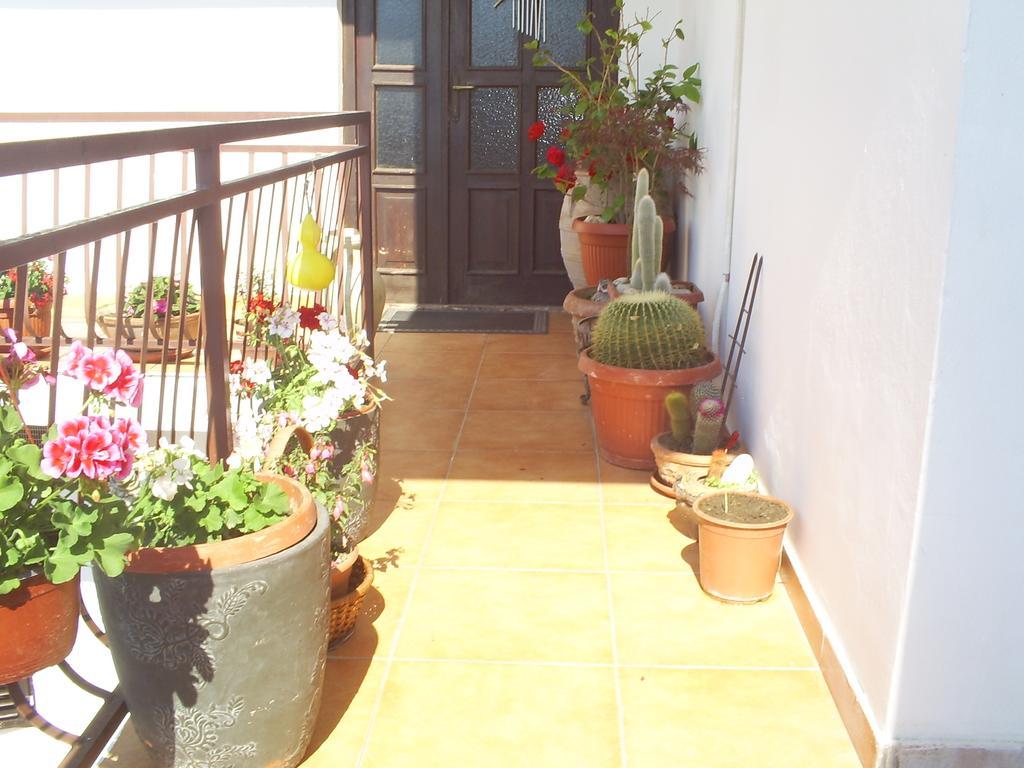 Apartmani Dado Ulcinj Exteriör bild